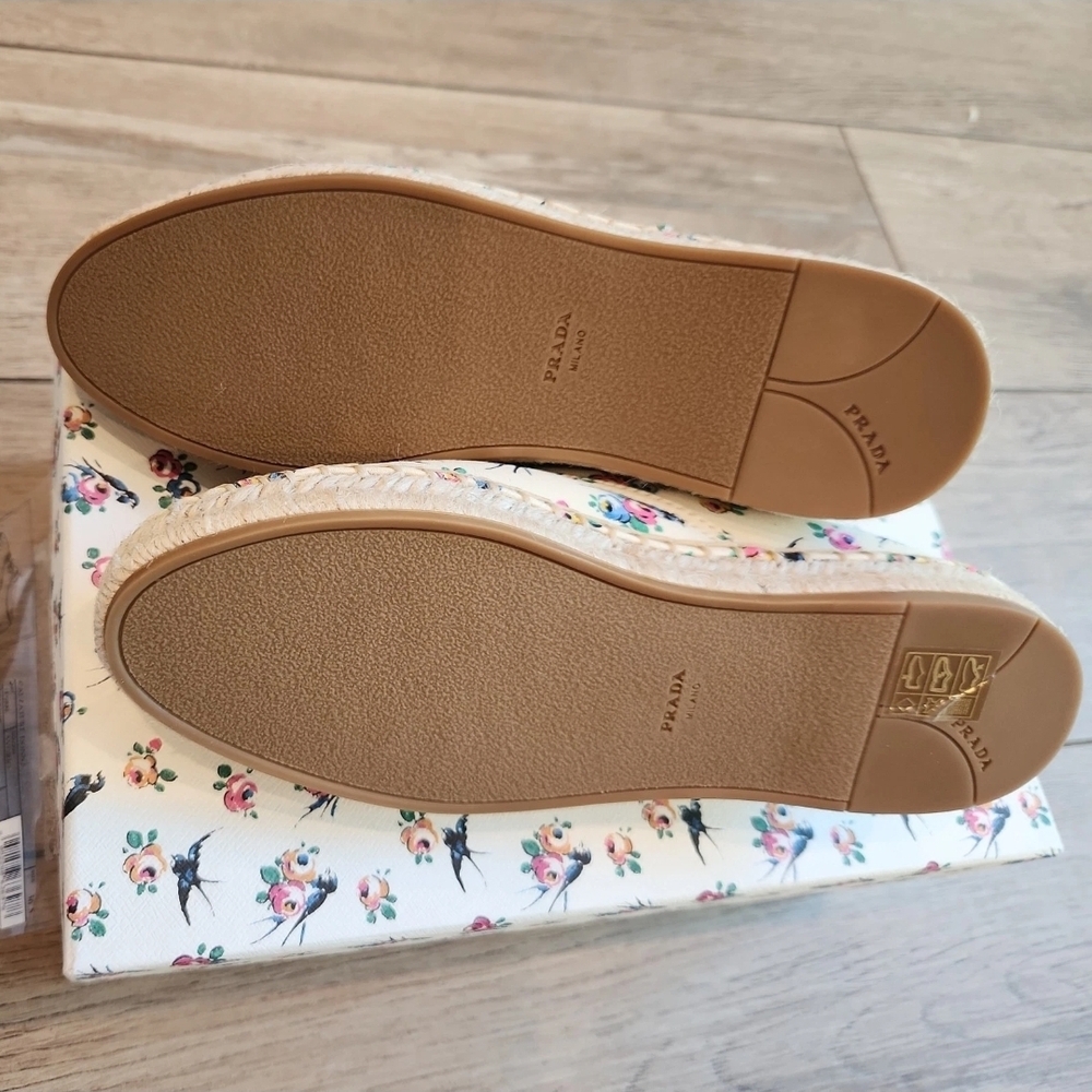 Prada Womens Floral Cream Sneakers - Picture 4 of 12
